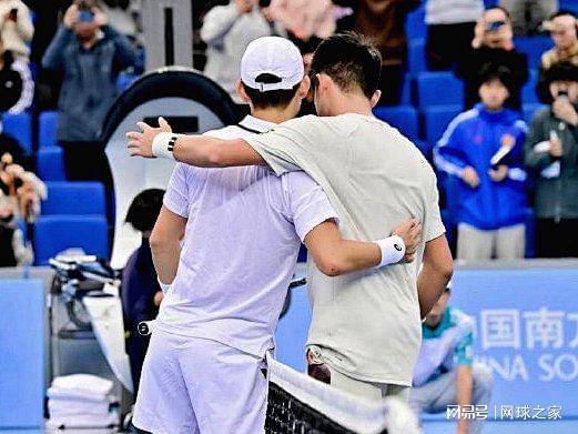 澳网资格赛吴易昺携三将晋级，WTA与中国流媒体续约，张帅进八强